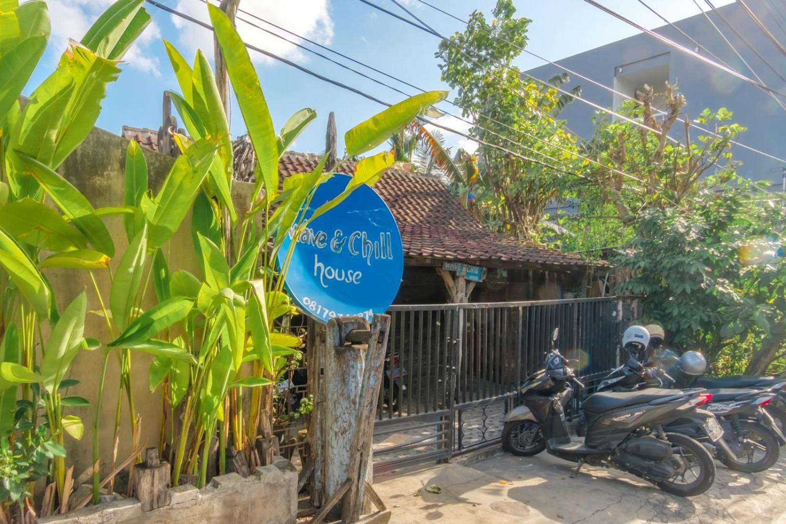 Twospaces Living At Wave And Chill House, Canggu Eksteriør bilde