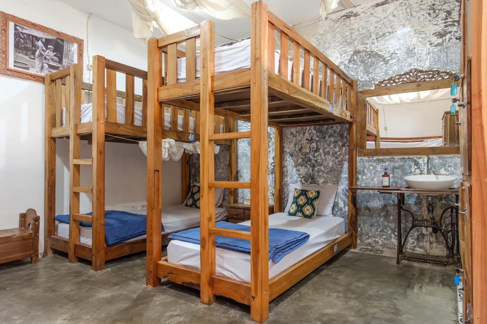 Twospaces Living At Wave And Chill House, Canggu Eksteriør bilde