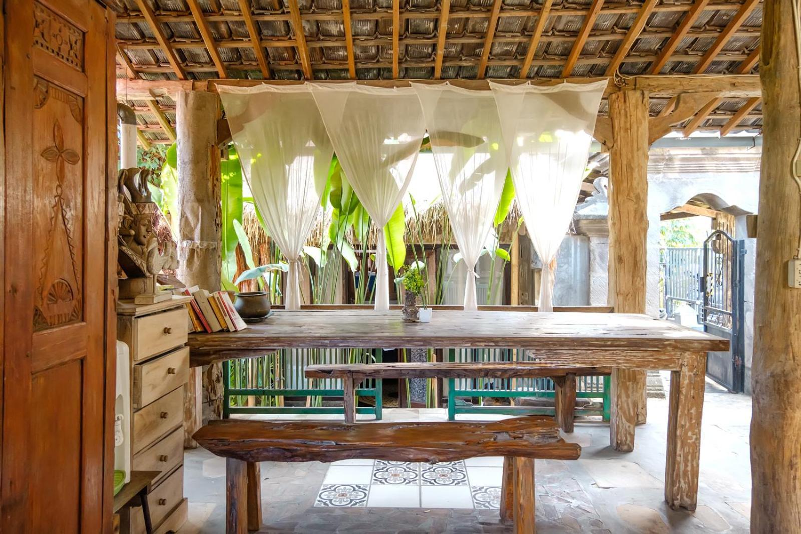 Twospaces Living At Wave And Chill House, Canggu Eksteriør bilde