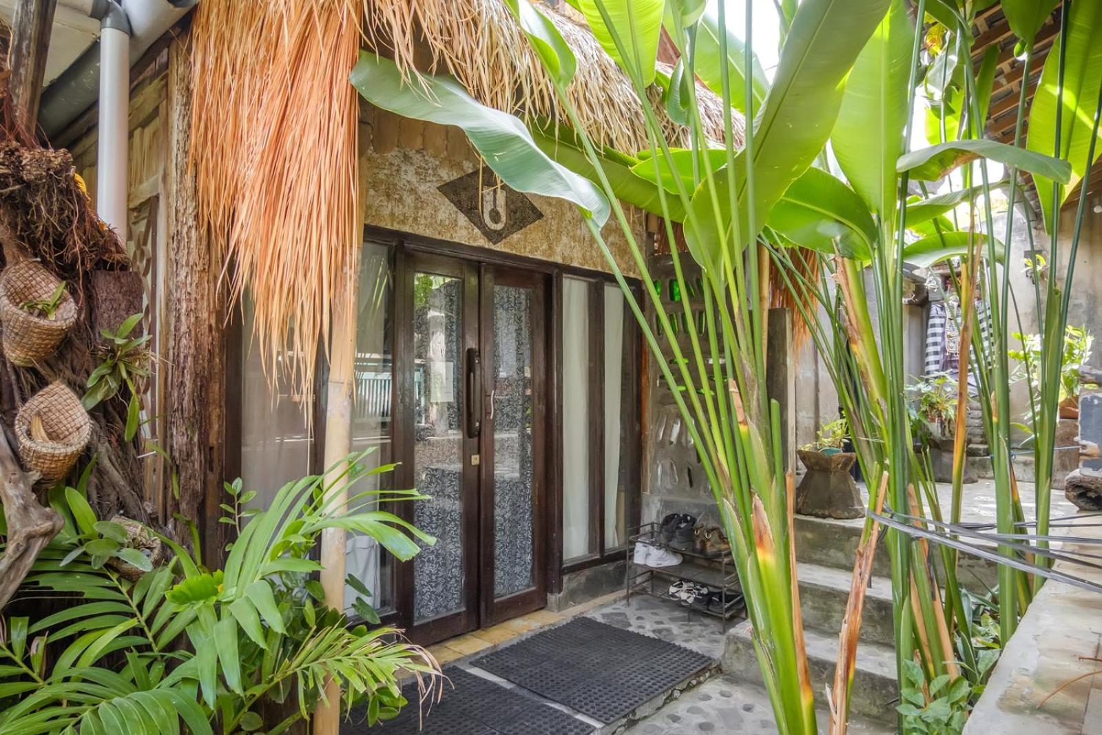 Twospaces Living At Wave And Chill House, Canggu Eksteriør bilde