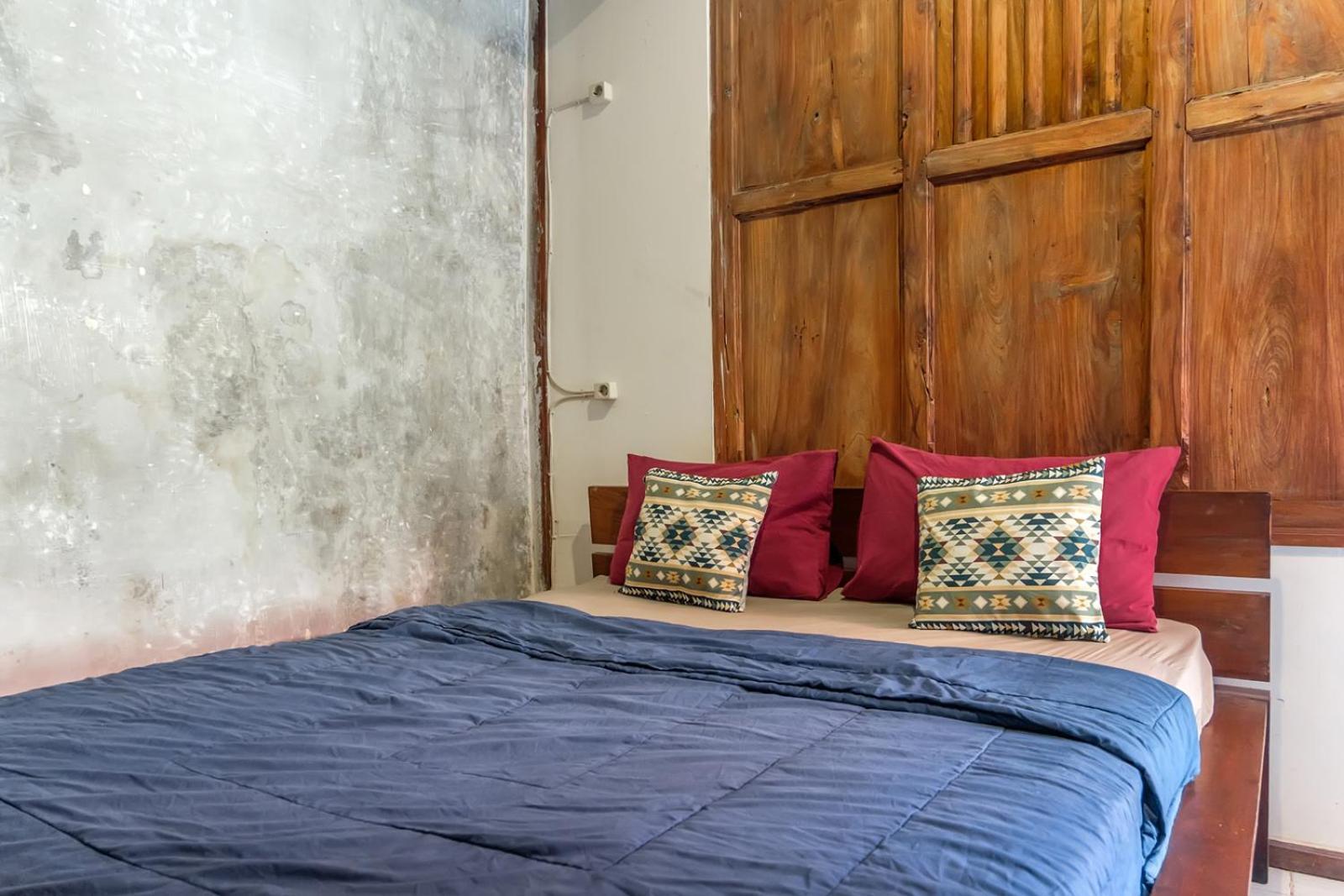 Twospaces Living At Wave And Chill House, Canggu Eksteriør bilde